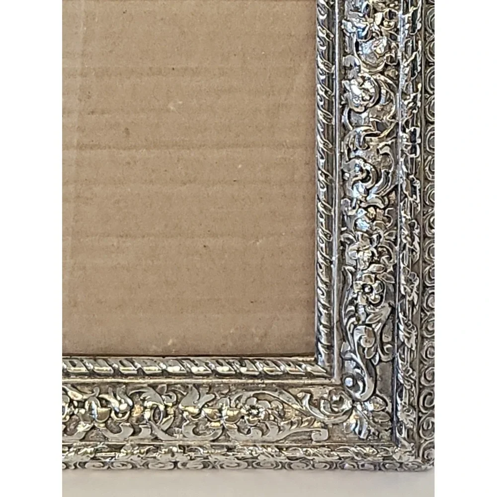 Ornate Silvertoned Picture Frame 5x7 Victorian Style Resin Tabletop Portrait